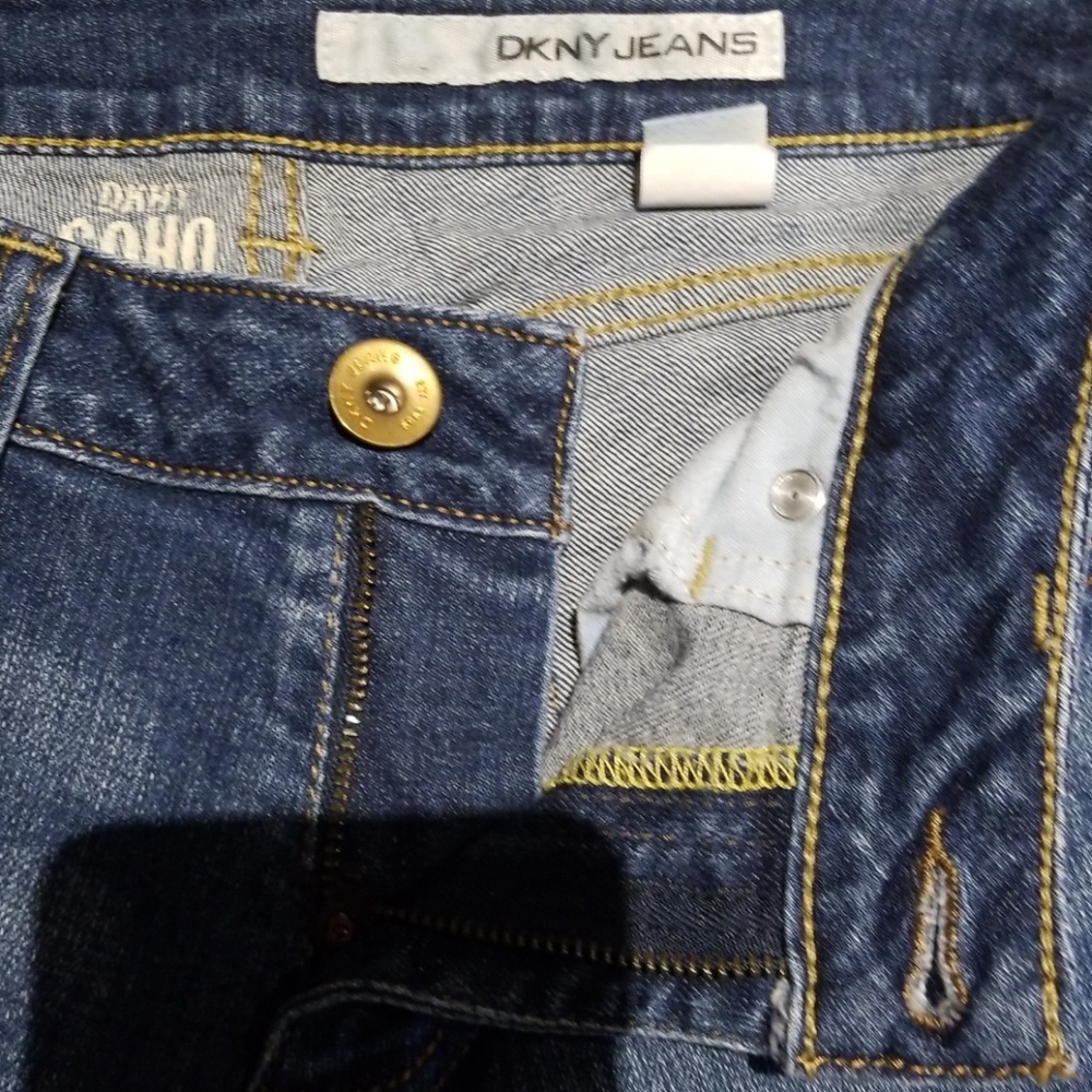 Jeans - Picture 3 of 6